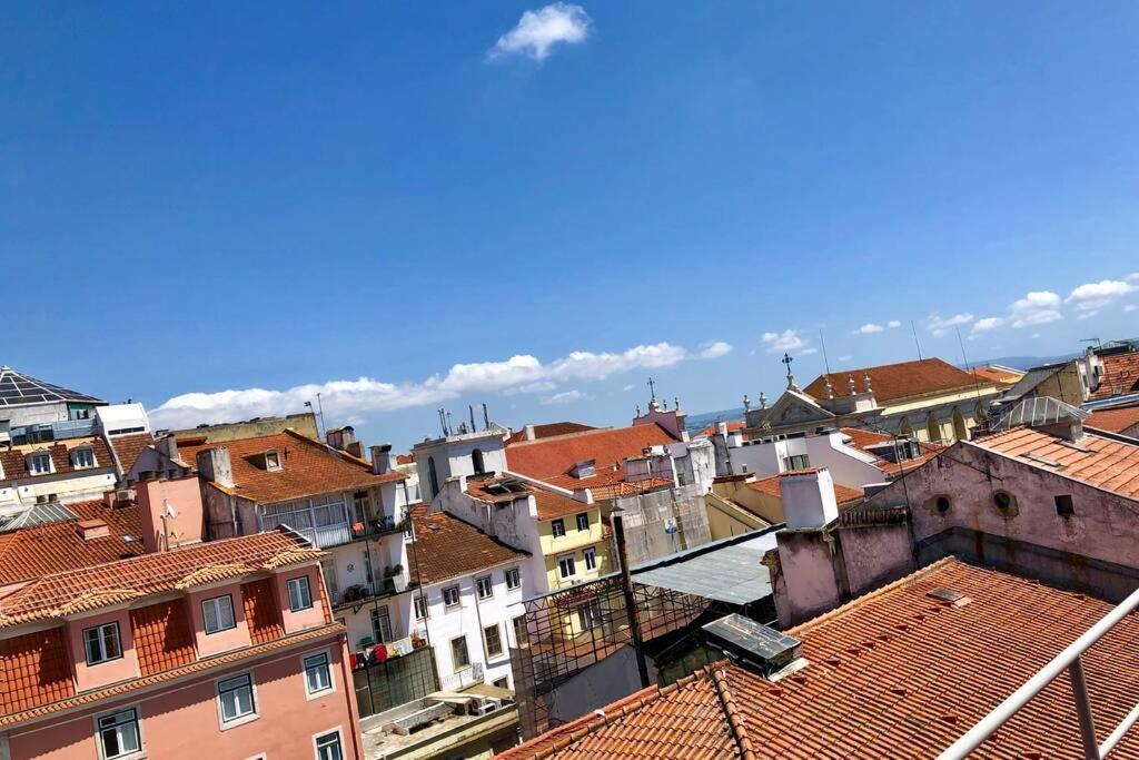 32 Top - Center Of Lisbon Duplex Apartment, Barrio Alto Dış mekan fotoğraf