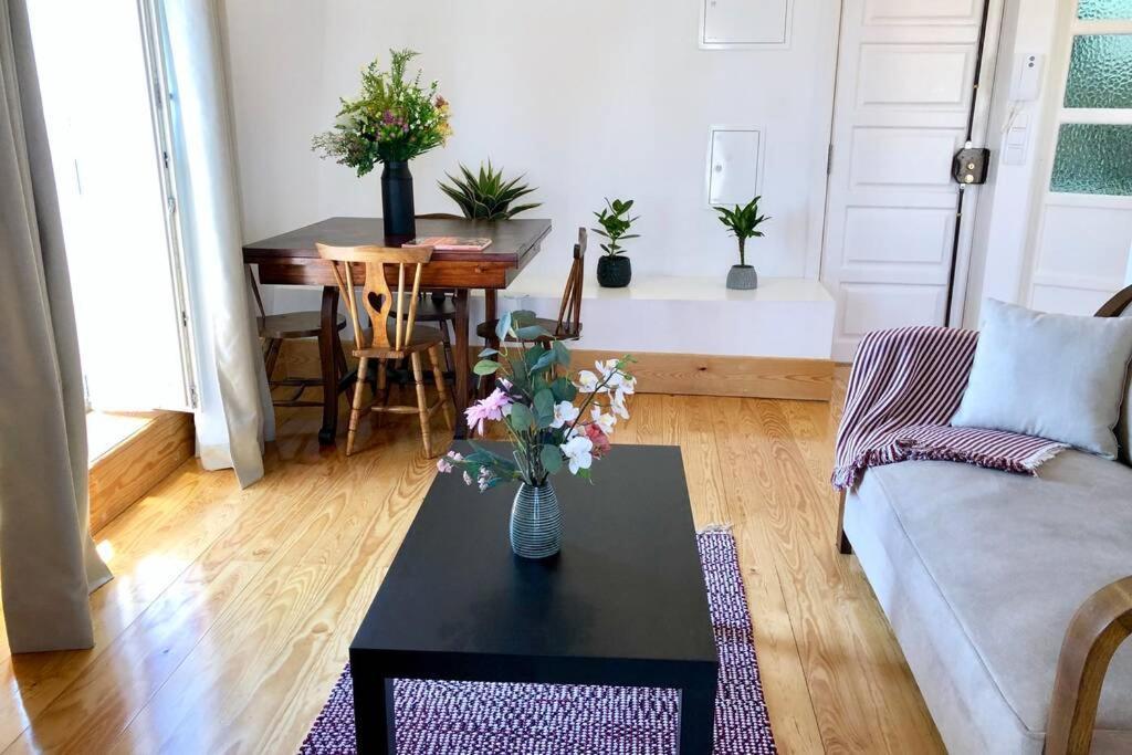 32 Top - Center Of Lisbon Duplex Apartment, Barrio Alto Dış mekan fotoğraf