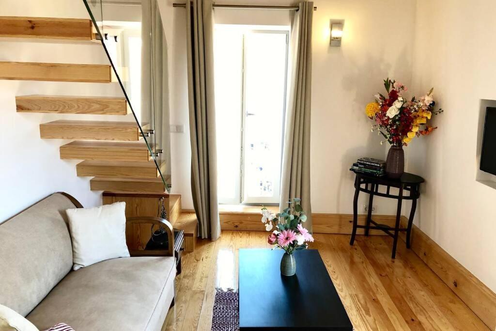 32 Top - Center Of Lisbon Duplex Apartment, Barrio Alto Dış mekan fotoğraf